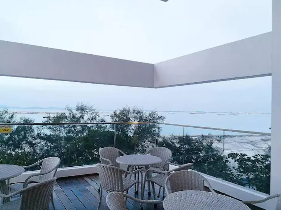 New Launch Sunrise Gurney Seaview'63 无敌日出海景63 Apartment George Town 0*,